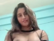 Desi Indian Beauty Hot Boobs Show